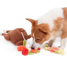 Conjunto de 2 piezas: regalo para amantes de gatos/perros y juguetes de peluche para mamás de perros/gatos con diseños de pavo asado, verduras, alimentos escondidos y juguetes para olfatear. Juguetes interactivos, de entrenamiento y de alta energía adecuados para perros pequeños, medianos y grandes. 1 artículo marrón