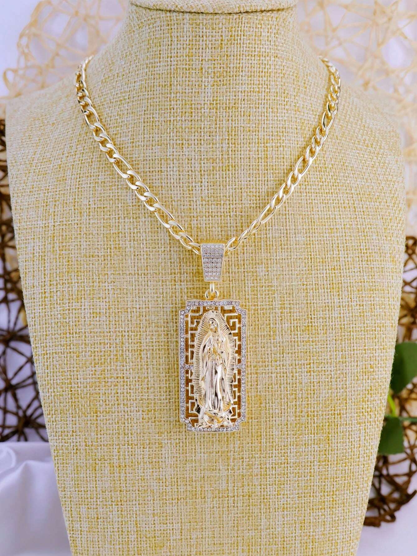 Virgin Mary Mama Green St. Jude Necklace Saint Jude Virgin Mary Figaro ...