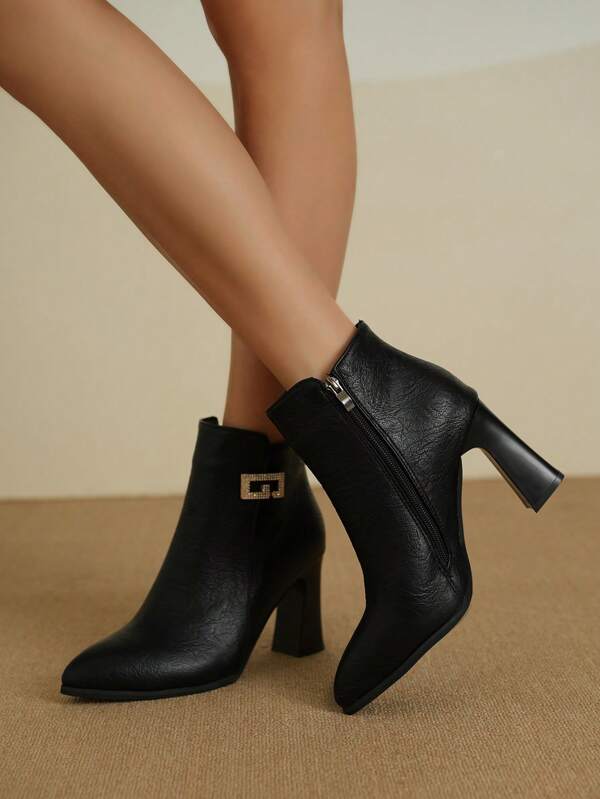 Women's Elegant Leather Ankle Boots With Rhinestone Metal Buckle Decor, 2024 Fashion Retro Black High Heel Short Boots, Side Zipper Design, Pointed Toe Block Heel, Suitable For 4 Seasons, For Daily Work, Commuting, Outdoor Wear