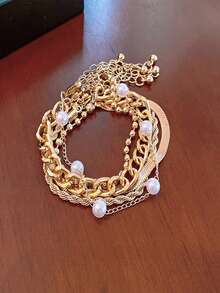 5 件时尚金属珠手链套装，仿珍珠和 CCB 小号和大号金珠多层手链，适合女性聚会和度假堆叠 - 多色 - 查看 4