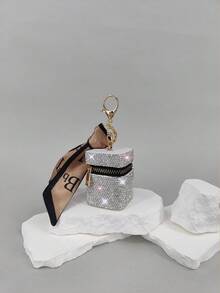 1 chiếc hộp đựng tai nghe vuông nhỏ đính đá Rhinestone, ví đựng tiền xu, mặt dây chuyền All Match, hộp đựng tai nghe mini, hộp đựng son môi hình trụ đính đá Rhinestone, ví đựng tiền xu sáng bóng Crossborder phổ biến, móc chìa khóa, hộp đựng tai nghe mini sang trọng phổ biến thời trang, mặt dây chuyền móc chìa khóa đa năng - trắng - Xem 6