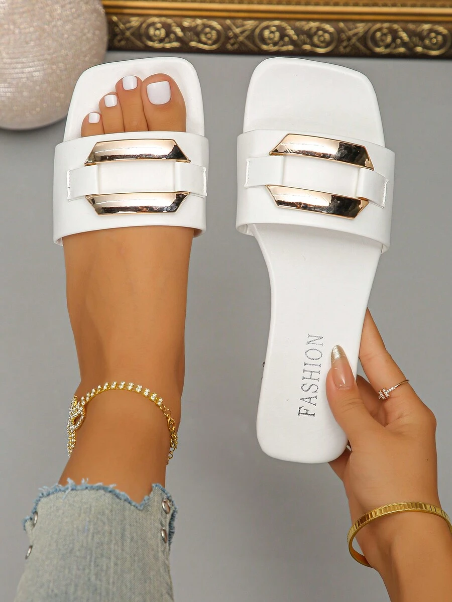 Women's New Fashionable, Simple And Elegant Casual Lightweight Soft-Bottomed Comfortable Black Sandals. Slip-Resistant, Anti-Bacterial, Anti-Odor, Soft And Open-Toe Flat Sandals, Suitable For Summer Outdoors, Travel, Holidays, Outer Wear Slippers And Home Slippers - White - View 1