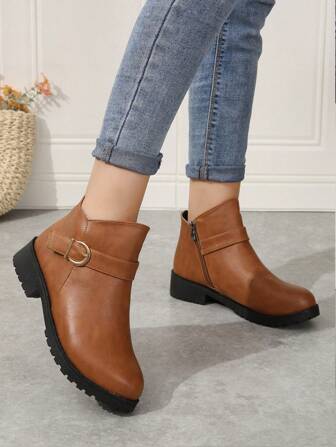 Women's Brown Boots, British Style Fashion Chelsea Boots, Flat Boots, Platform Boots, Winter Boots, Western Boots, Ankle Boots, Chunky Heel Boots, Elegant Ankle Boots