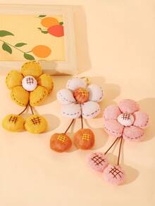 1/3 可爱布艺花朵钥匙扣包包装饰挂件非常适合女生的时尚装饰挂件适合日常使用礼物交换聚会送礼 - 彩色 - 查看 11