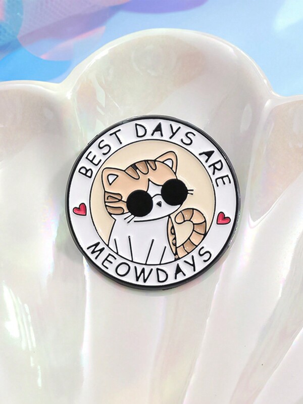 1 pieza Broche de metal con forma de gato de dibujos animados, "Tiempo Meow-Veloso", gato genial con gafas de moda, accesorio para bolso, insignia de metal de alta calidad, regalo adecuado para compañeros de clase, amigos y familiares