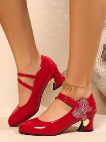 Novos Sapatos de Cano Baixo para Mulheres, Primavera/Outono 2025, Mocassins de Moda Versáteis de Salto Grosso Preto e Vermelho, Com Fecho de Gancho e Laço, Strass, Decoração de Borboleta, Sapatos para Trabalho e Escritório, Plus Size
