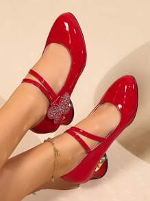 Novos Sapatos de Cano Baixo para Mulheres, Primavera/Outono 2025, Mocassins de Moda Versáteis de Salto Grosso Preto e Vermelho, Com Fecho de Gancho e Laço, Strass, Decoração de Borboleta, Sapatos para Trabalho e Escritório, Plus Size