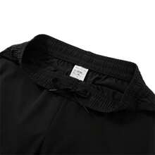 Skechers Men's Outdoor Sports Pants, Fashionable Running Fitness Comfortable Casual Woven Long Trousers P224M124-03K8