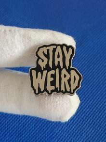 1 件休闲街头锌合金字母胸针，口号系列，时尚服装背包装饰别针，金属化合金徽章 - STAY - 查看 7