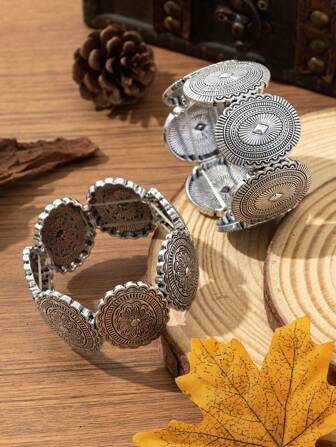 Boho Western Style Unisex Retro Fashion Minimalist Geometric Engraved Zinc Alloy Electroplated Antique Silver Elastic Bracelet. Suitable For Autumn/Winter, Daily Wear, Holidays And More.