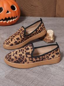 Women Leopard Print Slip-On Slouchy Loafers, Round Toe Flat Casual Shoes For Plus Size, Spring/Autumn New Arrival