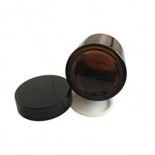 6 Stück 100g große wiederverwendbare Weithalsbehälter mit schwarzen Deckeln und weißen Staubabdeckungen, 100ml Fassungsvermögen, geeignet für Cremes, Lotionen, Salben, Kosmetika, Badesalze und Body Butter, auslaufsichere Make-up Aufbewahrungsdosen, Zuhause Organisation und Aufbewahrung, Badezimmer Accessoires