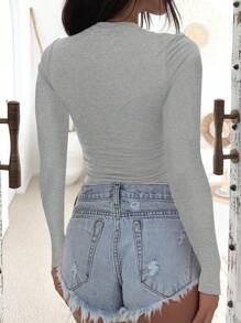 Vaiaye Women's Fitted V-Neck Sexy Long Sleeve Y2K Knit Top, Spring/Summer Solid Color V-Neck T-Shirt, Suitable For Valentine's Day Wear - Gray - View 2