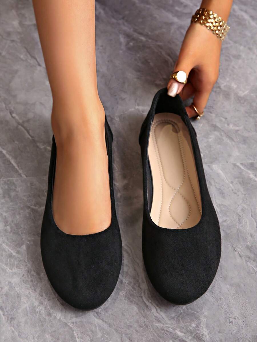 Classic Round Toe Flat Women Shoes, Plus Size 36-43, Thickened Forefoot For Foot Care, Optimized Heel Design To Prevent Slipping, Soft Fabric Upper And Cushioned Insole For Comfort
