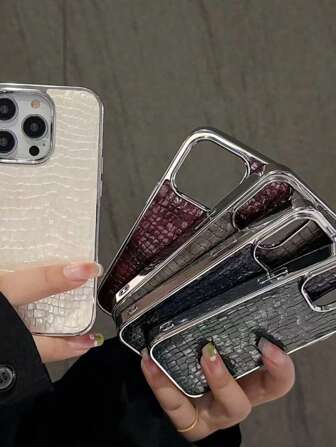 Autumn And Winter Fashion Korean Style Glossy Electroplated Crocodile Skin Phone Case Protective Cover Compatible With IPhone 16/16 Pro/16 Promax Waterproof Shockproof Anti-Fall Scratch Resistant