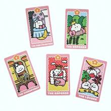 1 bộ bài Tarot Mok Mok Chan, Trò chơi trên bàn thông thường, Hình minh họa dễ thương, Phong cách tranh sơn dầu, Thích hợp để tụ tập cùng bạn bè, Có thể làm quà tặng năm mới hoặc Giáng sinh - hồng - Xem 9