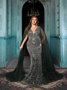 Vestido de fiesta elegante y noble de unicolor con aplicación de malla en talla grande, mangas extralargos tipo capa, bajo de cola de pez con adornos de cuentas, para eventos, fiestas, formal, noche, invitado de boda