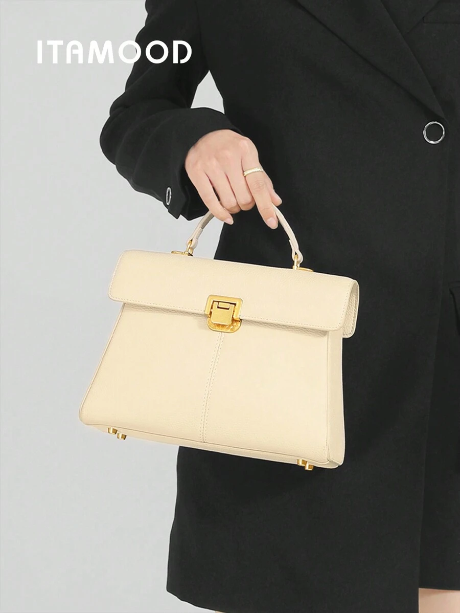 ITAMOOD Quiet Luxury Lightweight Business Casual Elegant Scarf Decor Designer Inspired Handbags & Top Handle Tote Bag, Chic Genuine Leather Gray Purse & Square Bag, Minimalist Vintage Solid Color Flap Shoulder Bag & Underarm Purse, Portable Adjustable Crossbody Bag & Satchel Bag For Teen Girls, Women,College Students,Rookies & White-Collar Workers Perfect For Office,College,Work,Business,Commute,Outdoors,Travel,Outings,Vacations,Parties And As Gifts For Festivals And Birthdays For Best Friends, Girlfriends,Lovers,Fashionable Party-Goer,Gift Decor, Gift Accessories Present, School Supplies, Teacher Gifts, Back To School, Valentine's Day Gifts. - 米色 - 查看 1