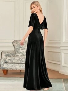 EVERPRETTY Backless V-Neck Trumpet Hem Evening Gown With Ruffle Puff Sleeves - Black - View 2