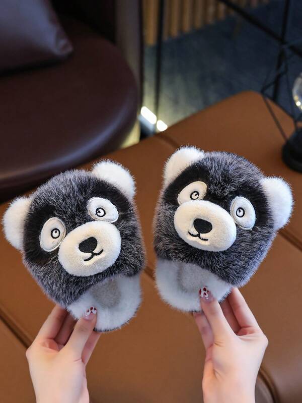 Bonito panda de desenho animado infantil inverno novos chinelos de pelúcia para lazer interno e externo, confortável, antiderrapante, sola macia de EVA, chinelos quentes para casa