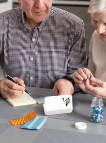 Mini Pill Box With Three Compartments, Portable Pill Organizer, Pink Floral Pattern-Black Letters A-Z,Compact And Convenient, Suitable For Travel Medicine Box, Cute Weekly Travel Pill Case Organizer, Independent Compartment Case,Supplement Case For Pocket Or Purse -3 Grids Travel Medication Carry Case - Daily Vitamin Organizer Box, Medicine Container