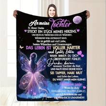 舒适的法兰绒毯子 - 蝴蝶翅膀和云朵背景设计，经典信封风格适合女儿，黑色、蓝色和紫色色调的数码印刷 - 非常适合客厅、卧室、沙发和露营 - 送给女儿的理想礼物 - 彩色 - 查看 1