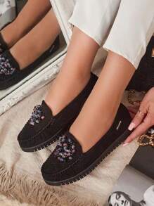 Royalfashion Women's Beaded Openwork Moccasins Namis - Black - View 5