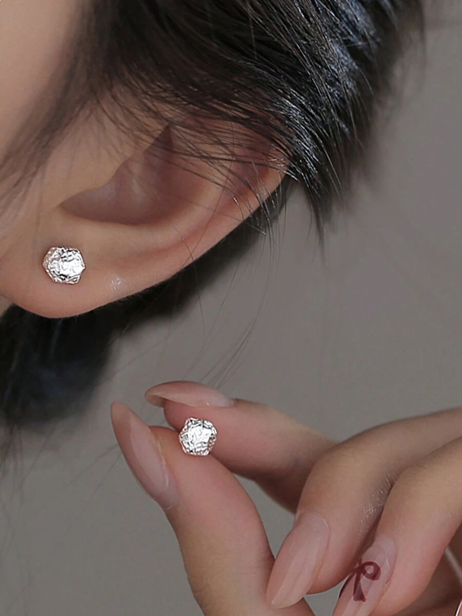 S925 Sterling Silver Delicate Mini Chipped Silver Earrings, Asymmetrical Design For Men And Women - White - View 1