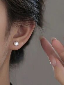 S925 Sterling Silver Delicate Mini Chipped Silver Earrings, Asymmetrical Design For Men And Women - White - View 2