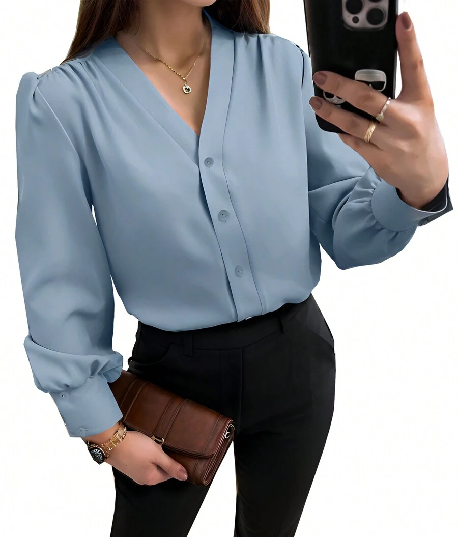 Women's Satin Shirt Long Sleeve Button Down Silk Shirt V Neck Satin Top Business - 淺藍色 - 查看 1