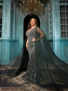 Vestido de fiesta elegante y noble de unicolor con aplicación de malla en talla grande, mangas extralargos tipo capa, bajo de cola de pez con adornos de cuentas, para eventos, fiestas, formal, noche, invitado de boda