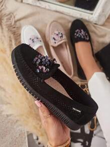 Royalfashion Women's Beaded Openwork Moccasins Namis - Black - View 6