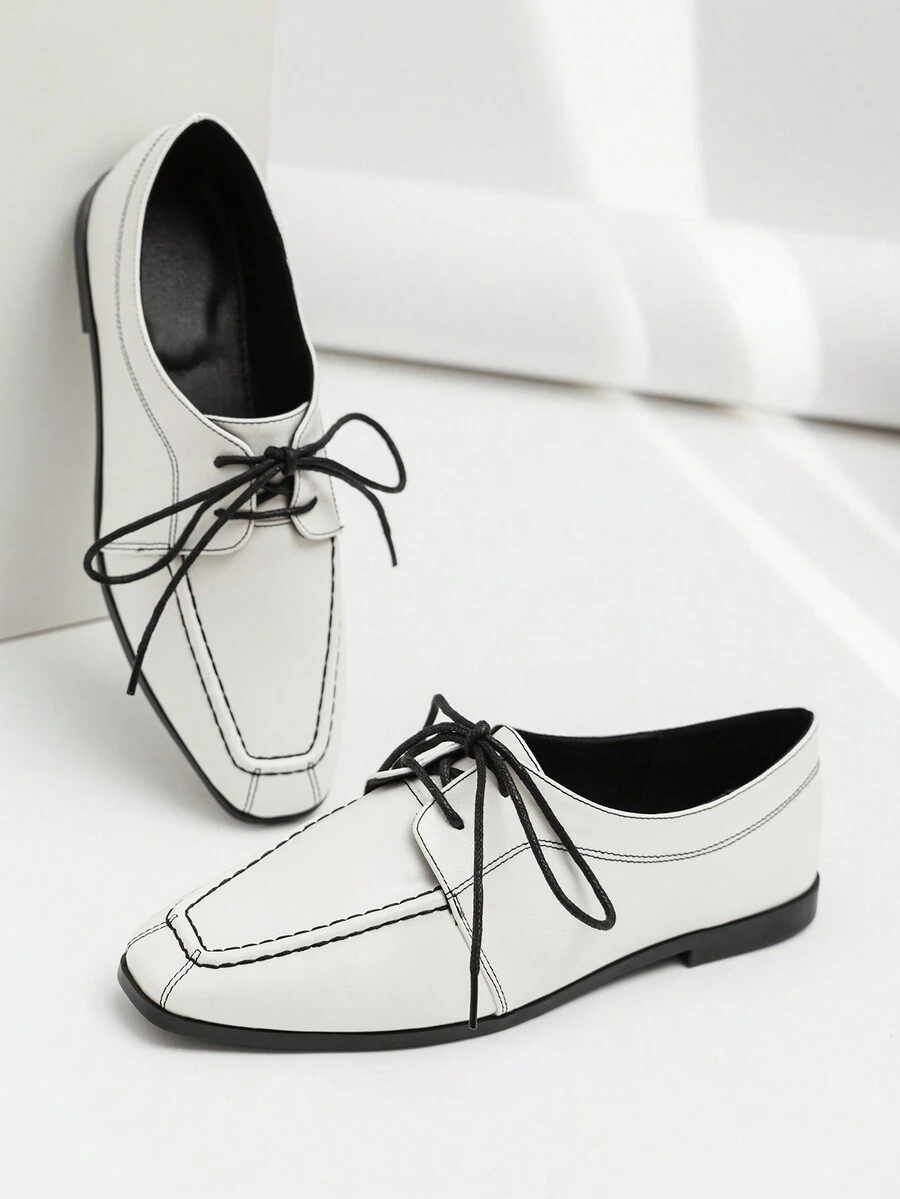 女士全新白色方头系带牛津鞋，休闲时尚英式平底舒适软底乐福鞋 - 白色 - 查看 1