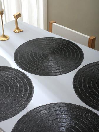 Placemats Set Of 4 PVC Place Mats For Kitchen Table Indoor/Outdoor Washable Heat-Resistant Placemat Wipeable Dining Table Mats For Camping, Festival, Wedding, Party