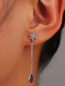 Một cặp bông tai tua rua hình cây thông Noel và bông tuyết bằng bạc Sterling 925 mạ bạch kim và zirconia thời trang, lãng mạn. Đây là món quà bất ngờ cho lễ hội Giáng sinh và phù hợp để đeo hàng ngày. - Bạc - Xem 3