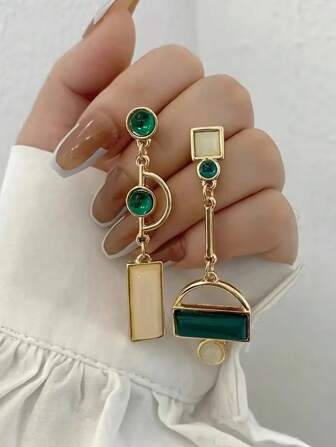 GARMEND 1Pair Female Geometric Asymmetrical Pendant Earrings, Gold Hollow Resin Metal Daily Party Jewelry Gifts