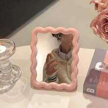 1 件别致波浪玻璃化妆镜 - 便携式、防滑底座，适合旅行和梳妆台使用，桌面卧室台式镜，适合学生宿舍，适合壁挂式最佳礼物 - 彩色 - 查看 6