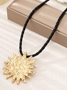 1 件大胆夸张锤纹太阳光吊坠项链，适合女士，适合派对 - 金黃色 - 查看 2