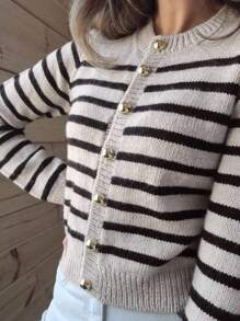 Women's Simple And Fashionable Commuting Round Neck Color Matching Striped Button Long Sleeve Knitted Cardigan Sweater Jacket