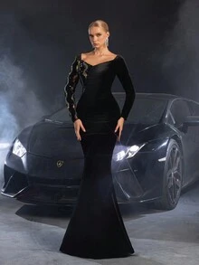 Faeriesty Elegant Mermaid Hem Contrast Sequin Velvet Evening Dress, Black Long Sleeve Formal Prom Gown, For Wedding Guest, Graduation, Dinner - Black - View 8