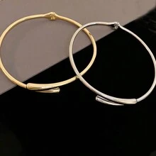 1 chiếc vòng cổ kim loại bóng hình học phong cách châu Âu và Mỹ có thể mở bằng lò xo, vòng cổ choker tối giản theo phong cách Punk - hình học - Xem 3