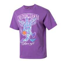 Puma MELO CHARLOTTE TEE כדורסל קז'ואל עם שרוולים קצרים בגזרה רופפת עם הדפס אופנה, גברים בסגנון חבר