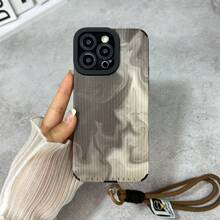 全新秋冬艺术水墨泼墨图案皮革手机壳，配米色短带，男女通用设计，兼容 iPhone 16/15/15 Pro/15 Pro Max/14/13/12/11/Xs Max 系列 - 黑底 棕色暈染紋 配棕色撞色手繩 - 查看 3