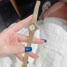 1pc Women's Gold Rhombus Rhinestone Stainless Steel Mesh Band Quartz Watch, 3ATM Water Resistant, Suitable For Daily Wear, Christmas Party, Gift