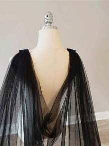 欧美新娘黑色蕾丝长款拖地披肩，适合万圣节、秋季、夏季、海滩、婚礼等场合，也适合女性穿着。 - 黑色 - 查看 3