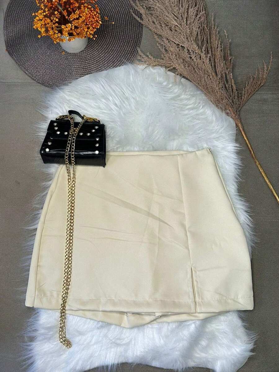 TAILORED SKIRT SHORTS WITH SLIT FASHION BLOGGER SUMMER 2024 - 米色 - 查看 1