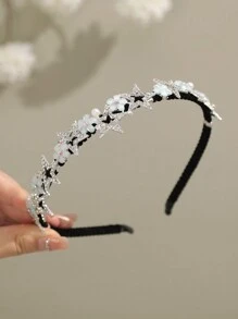 1 件水钻和珍珠花星头带，适合日常、旅行、摄影服装配饰 - 彩色 - 查看 7