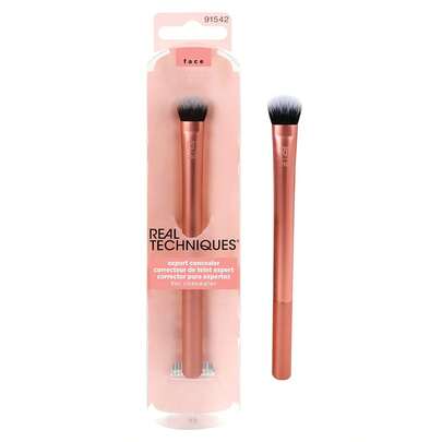  Real Techniques Expert Concealer Makeup Brush, Conceal Under Eyes & Cover Blemishes, For Blending Liquid & Cream Concealer, Brighten Dark Circles, Stocking Stuffer, 1 Count