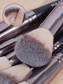 MAANGE 33pcs Professional Makeup Brush Set With Storage Bag,Blush Brush Foundation Brush Loose Powder Brush Eyeshadow Brush Contour Brush Concealer Brush Eyebrow Brush Eyeliner Brush Highlighter Brush Contour Brush Lip Brush Makeup Tools With Soft Brush Hair And Skin Friendly For Easy Carrying,Brush For Travel And School,Gift For Women&Girls - 黑色 - 查看 6