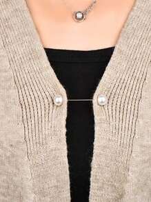 4pcs Sweater Shawl Pins With Faux Pearl Brooch, Women Cardigans Sweater Clips,Vintage Shirt Collar Clips, Clothing Accessories, Multiple Colors Dress Accessories Pin For Clothes Bag Charm School